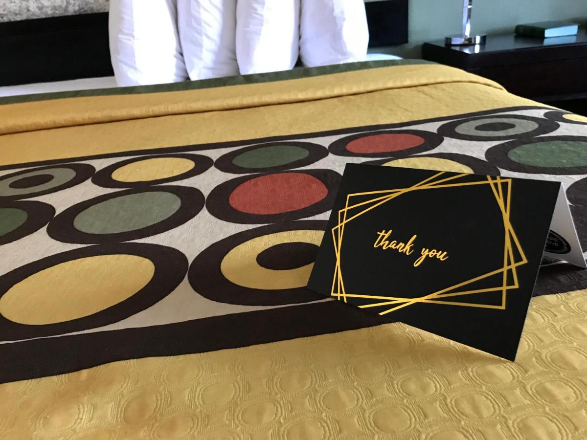 فندق سوبر 8 باي ويندام مطار إل دورادو El Dorado المظهر الخارجي الصورة